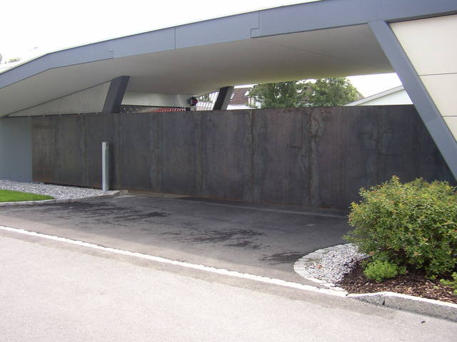 Corten-Stahlverkleidung Schiebetor