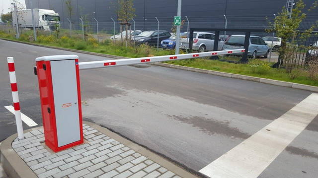 Schrankenanlage Werkszufahrt
